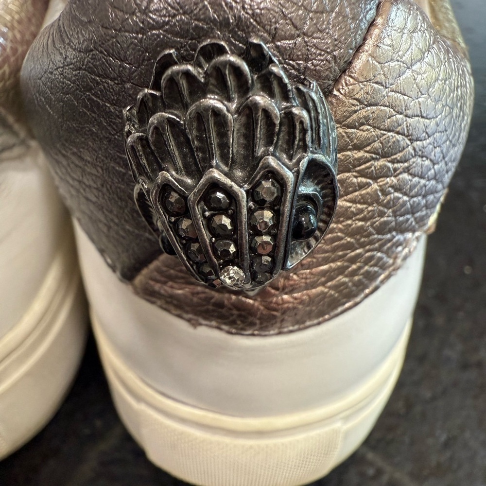 KURT GEIGER LONDON White Leather Sneakers w Studs & Brass Eagle Head  39 - Picture 2 of 10